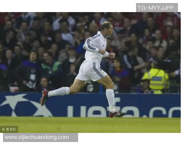 全球足球明星的魅力如何征服各国球迷的心灵与热情