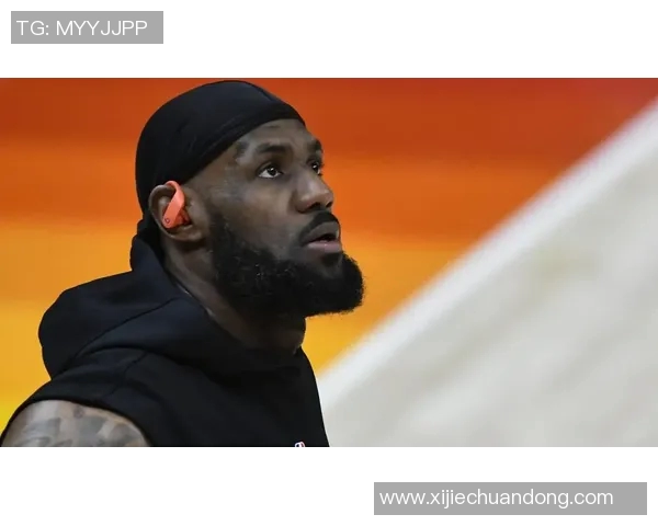 卡里鲁与慕拉激战正酣比分悬念引发球迷热议